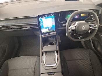 Used Renault Austral 2024 for sale - 77405286: Photo