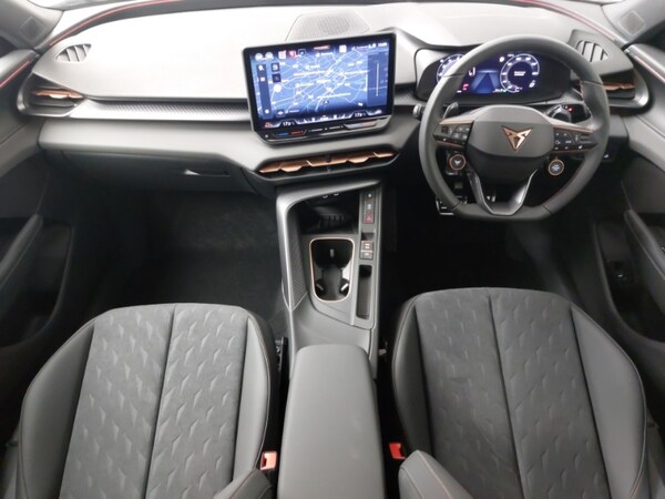Used Cupra Terramar 2025 for sale - 75107612: Photo 2