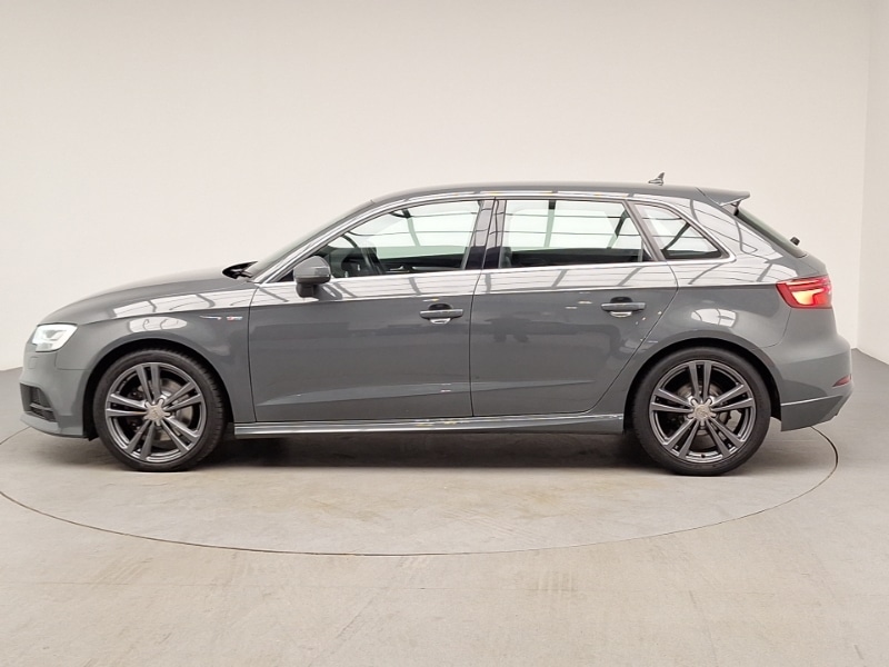 Used Audi A3 2018 for sale - 77073460: Photo 4