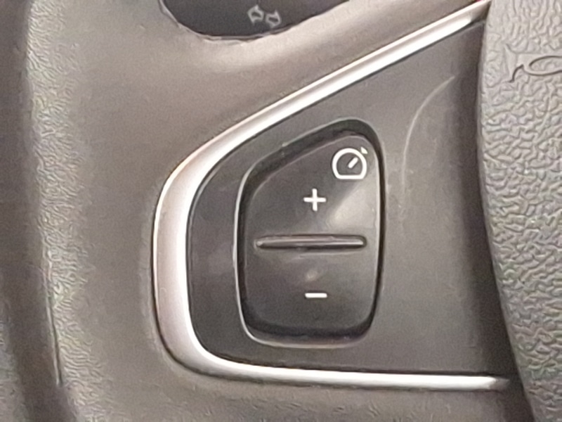 Used Renault Clio 2019 for sale - 76924873: Photo 10