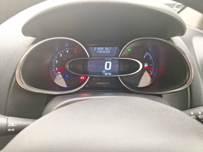 Used Renault Clio 2019 for sale - 76924873: Photo 13