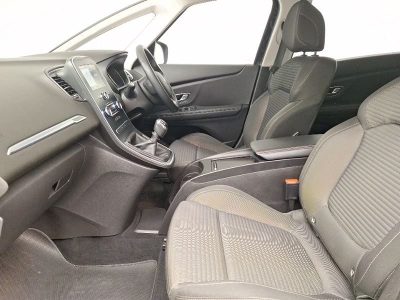 Used Renault Grand Scenic 2019 for sale - 78066142: Photo 5