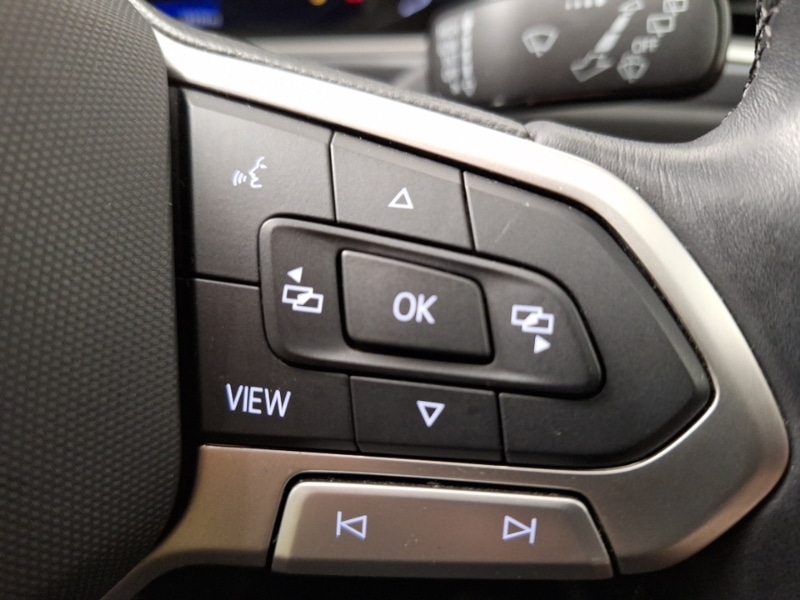 Used Volkswagen T-Roc 2022 for sale - 76707777: Photo 14