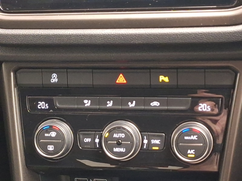 Used Volkswagen T-Roc 2019 for sale - 76055009: Photo 18