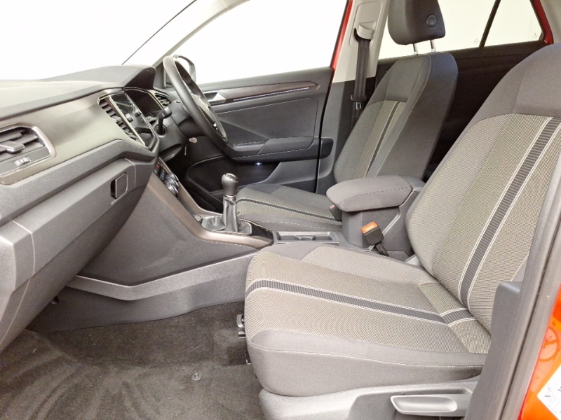 Used Volkswagen T-Roc 2019 for sale - 76055009: Photo 5