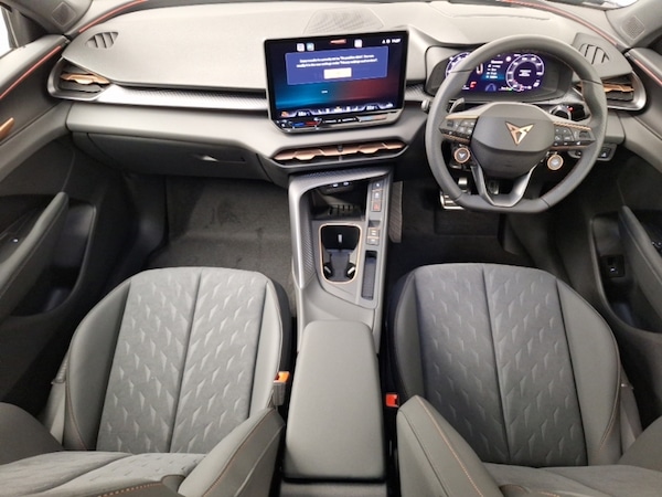 Used Cupra Terramar 2025 for sale - 76244224: Photo 2