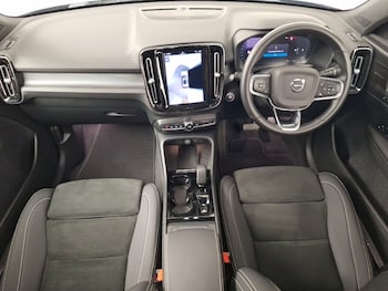 Used Volvo XC40 2022 for sale - 79112929: Photo