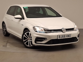 Used Volkswagen Golf 2018 for sale - 76668785: Photo