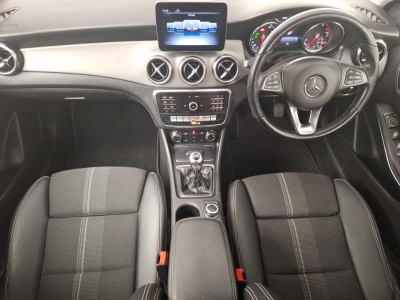 Used Mercedes-Benz GLA 2019 for sale - 76893481: Photo 2