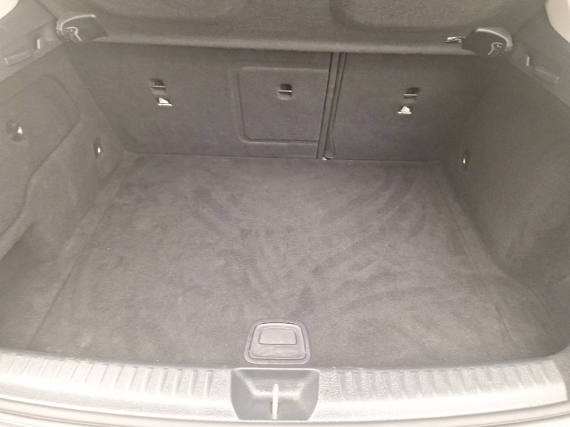 Used Mercedes-Benz GLA 2019 for sale - 76893481: Photo 8