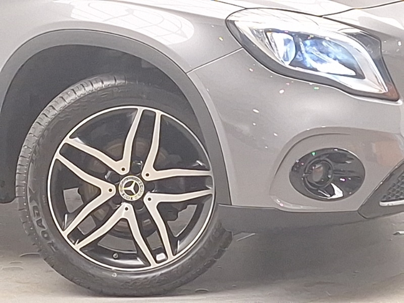 Used Mercedes-Benz GLA 2019 for sale - 76893481: Photo 9