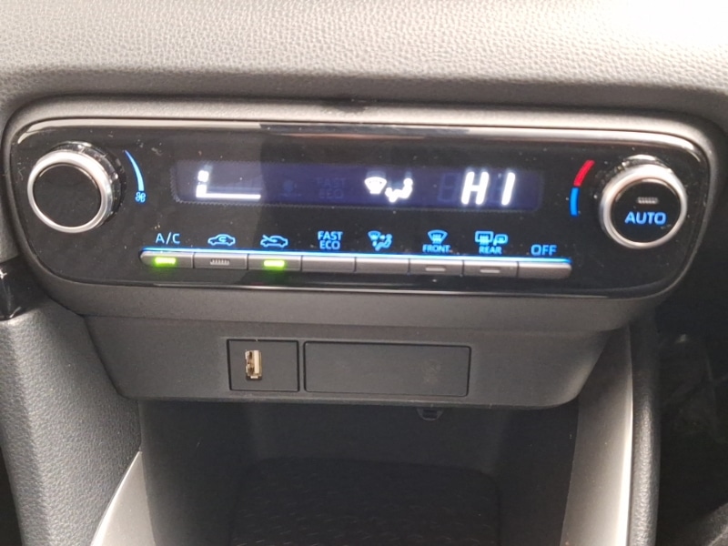 Used Toyota Yaris 2021 for sale - 77004699: Photo 17