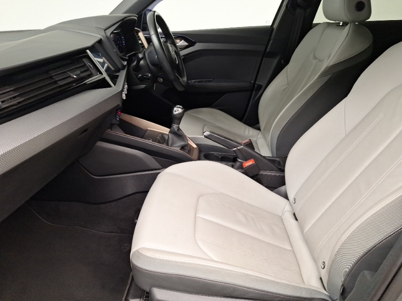 Used Audi A1 2019 for sale - 76437709: Photo 5