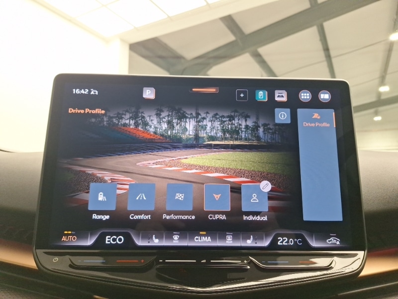 Used Cupra Tavascan 2025 for sale - 77352389: Photo 18