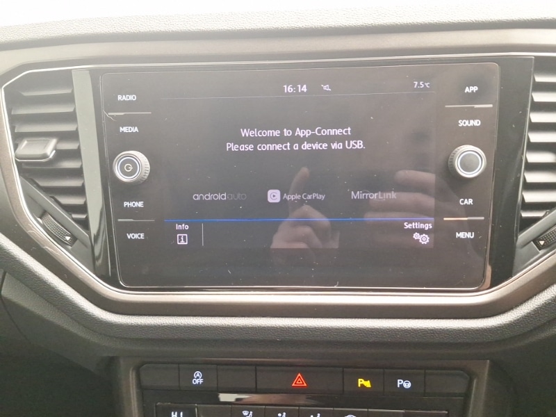 Used Volkswagen T-Roc 2019 for sale - 77782376: Photo 18