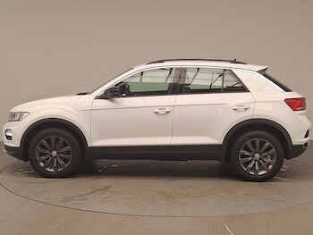 Used Volkswagen T-Roc 2019 for sale - 77782376: Photo