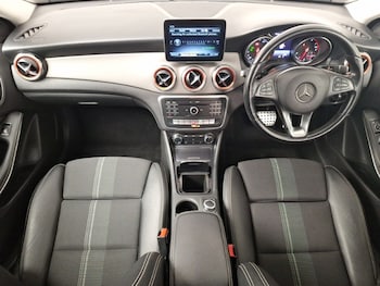 Used Mercedes-Benz GLA 2018 for sale - 79505658: Photo
