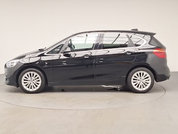 Used BMW 2 Series 2018 for sale - 76644180: Photo