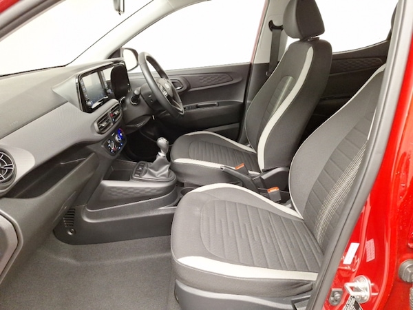 Used Hyundai i10 2022 for sale - 76135050: Photo 5