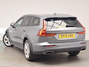 Used Volvo V60 2019 for sale - 78511176: Photo