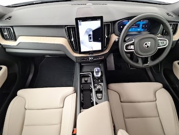 Used Volvo XC60 2025 for sale - 78391424: Photo