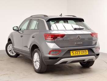 Used Volkswagen T-Roc 2023 for sale - 74868259: Photo