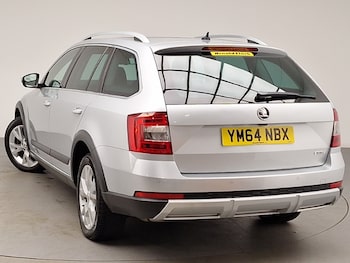 Used Skoda Octavia 2014 for sale - 78224913: Photo