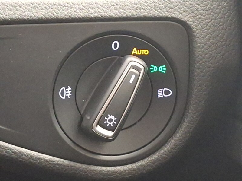 Used Volkswagen Golf 2018 for sale - 77491785: Photo 14