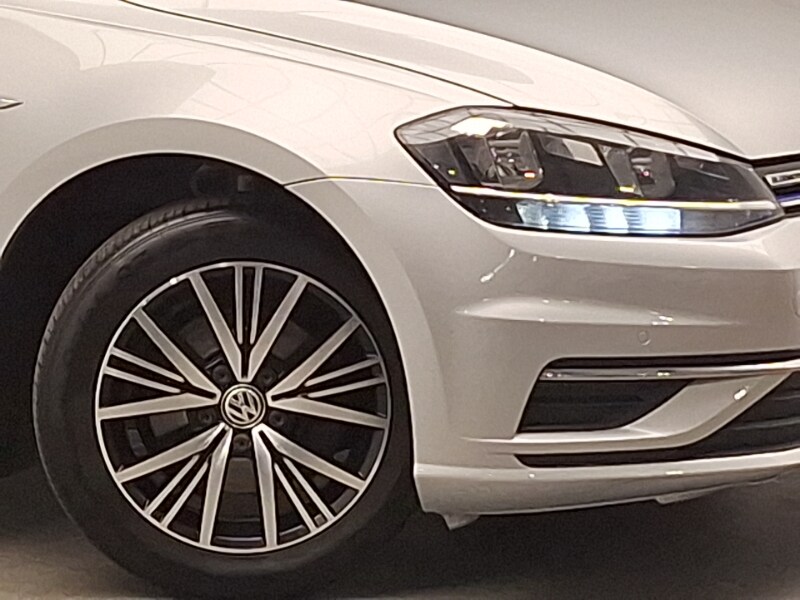 Used Volkswagen Golf 2018 for sale - 77491785: Photo 9