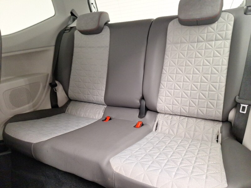 Used Volkswagen up! 2017 for sale - 77921980: Photo 6