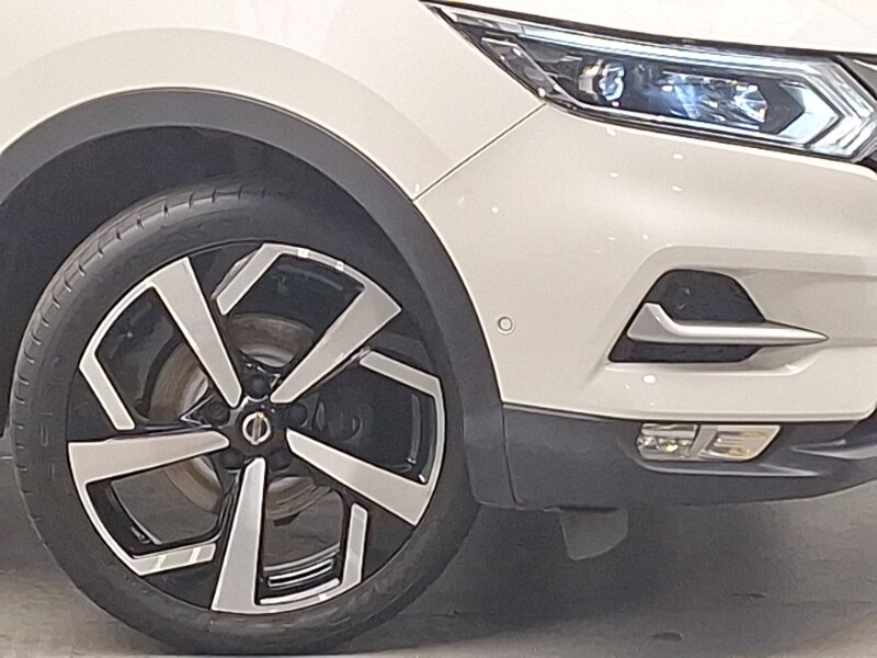 Used Nissan Qashqai 2018 for sale - 77299546: Photo 9