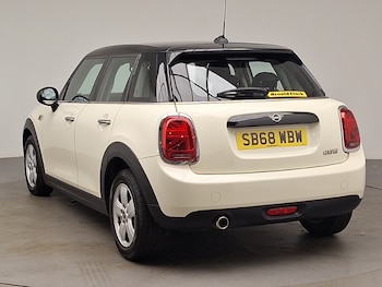 Used MINI Hatch 2018 for sale - 79517268: Photo