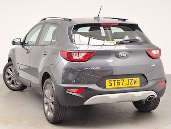 Used Kia Stonic 2017 for sale - 78425268: Photo