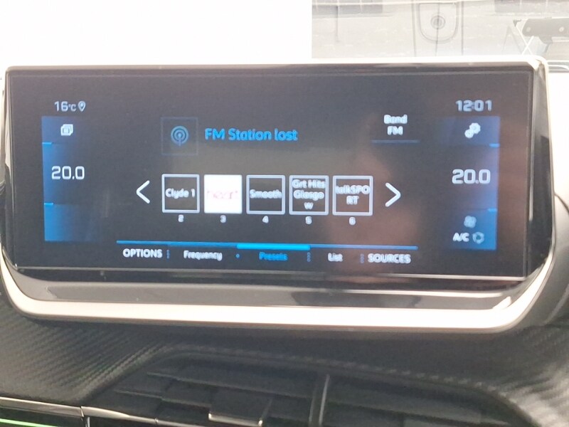 Used Peugeot 2008 2022 for sale - 77240996: Photo 13