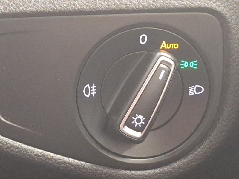 Used Volkswagen Golf 2019 for sale - 78013282: Photo 14