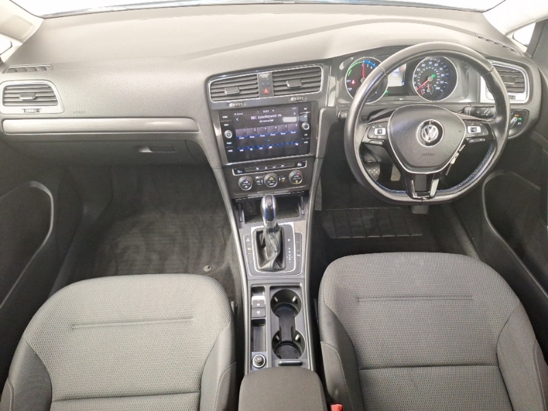 Used Volkswagen Golf 2019 for sale - 78013282: Photo 2