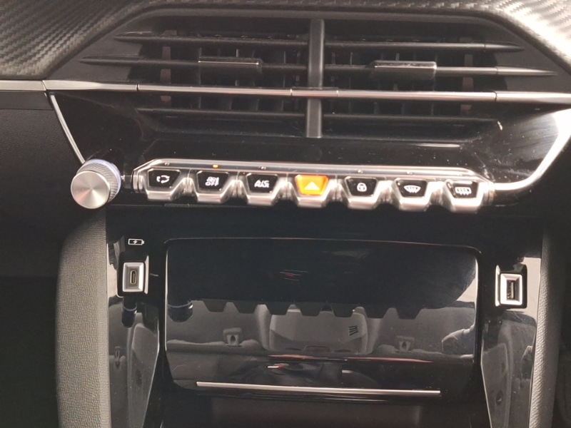 Used Peugeot 208 2021 for sale - 77596646: Photo 19