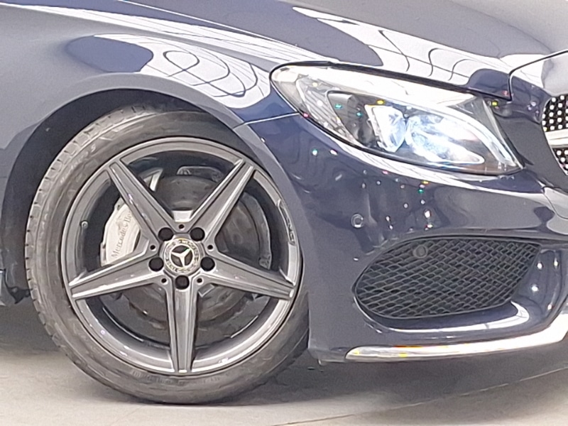 Used Mercedes-Benz C Class 2018 for sale - 76543353: Photo 9