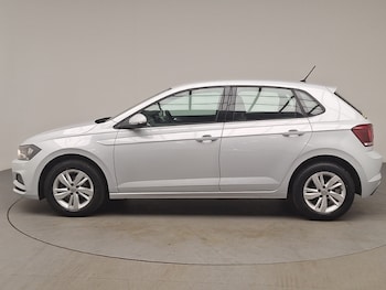 Used Volkswagen Polo 2019 for sale - 77777149: Photo