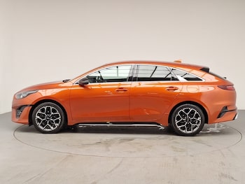 Used Kia Pro Ceed 2023 for sale - 76129902: Photo 4