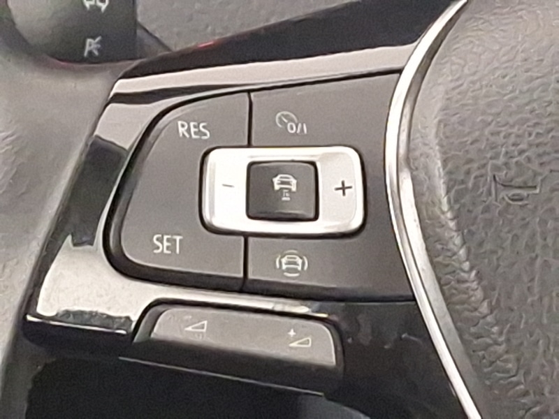 Used Volkswagen Golf 2018 for sale - 76795250: Photo 10