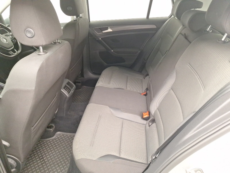 Used Volkswagen Golf 2018 for sale - 76795250: Photo 6