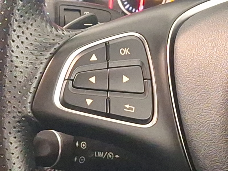 Used Mercedes-Benz A-Class 2017 for sale - 76397390: Photo 10