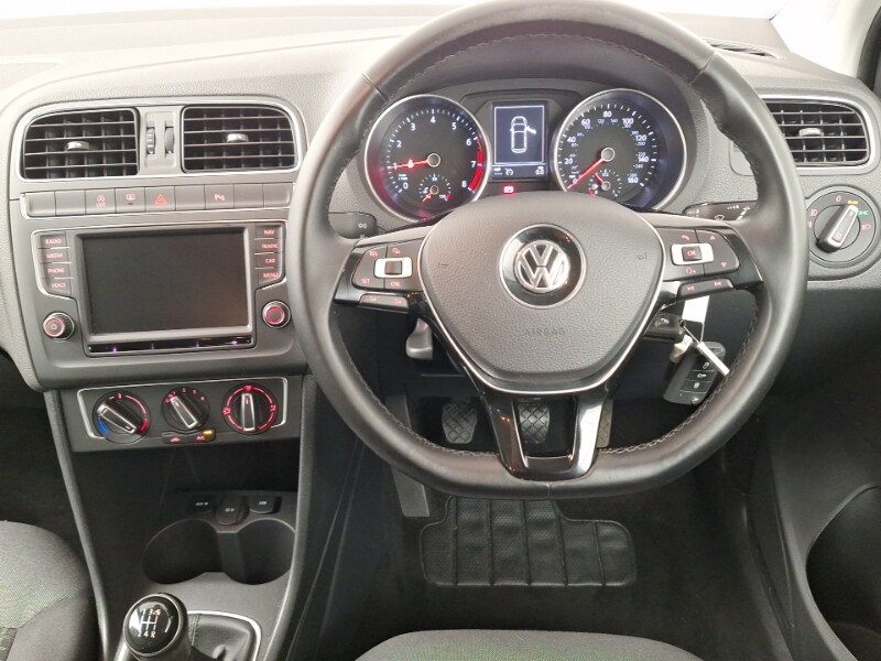 Used Volkswagen Polo 2016 for sale - 77663863: Photo 7