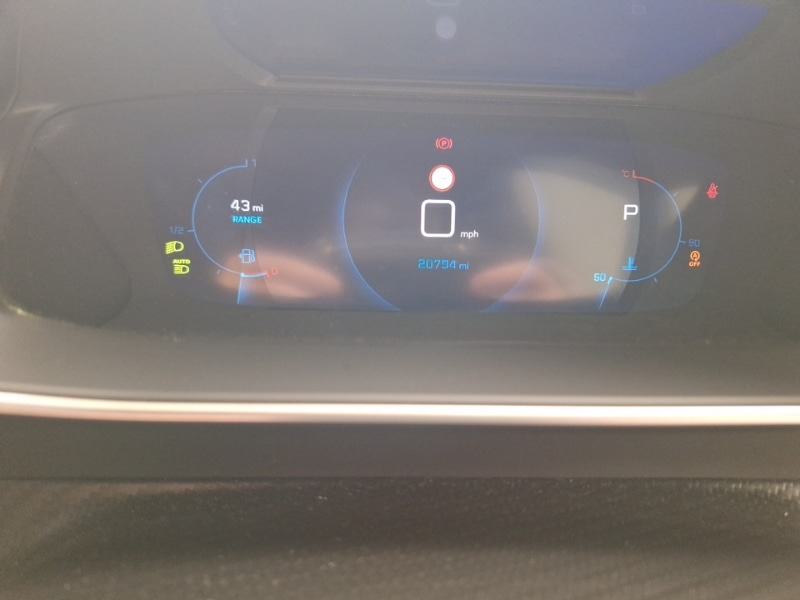 Used Peugeot 2008 2022 for sale - 76392982: Photo 15