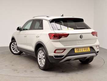 Used Volkswagen T-Roc 2023 for sale - 74767848: Photo