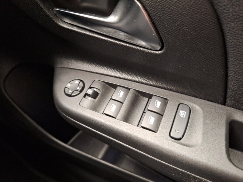 Used Vauxhall Corsa 2022 for sale - 76195279: Photo 18