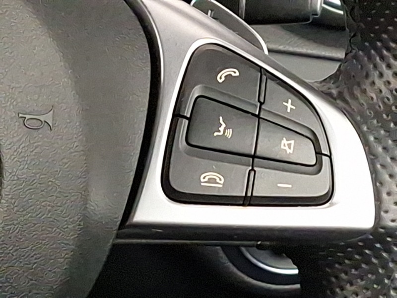 Used Mercedes-Benz C Class 2017 for sale - 77564361: Photo 11