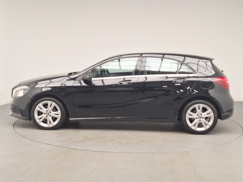 Used Mercedes-Benz A-Class 2018 for sale - 76893472: Photo 4