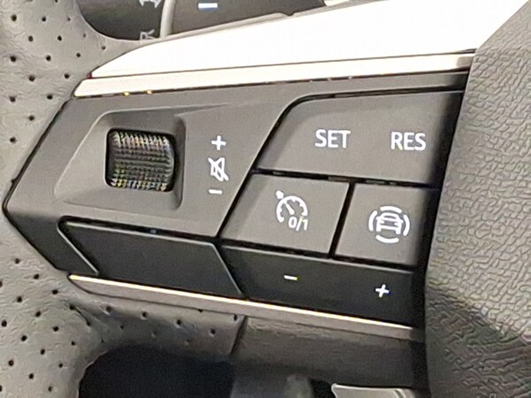 Used SEAT Arona 2024 for sale - 75808436: Photo 10